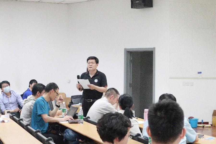 材料学院召开材料专业2021春季学期本科师生座谈会